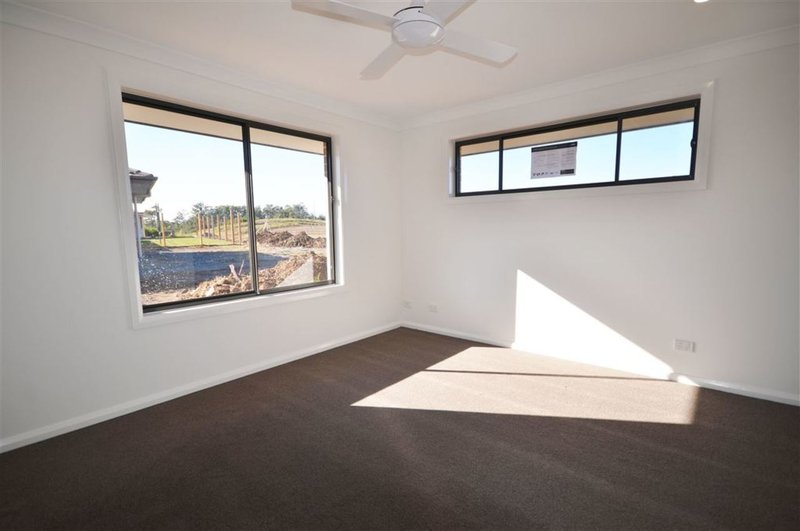 Photo - 8 Cohen Way, Port Macquarie NSW 2444 - Image 7