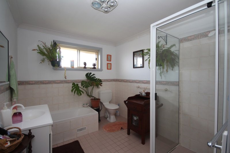 Photo - 8 Cole Crescent, Oberon NSW 2787 - Image 8