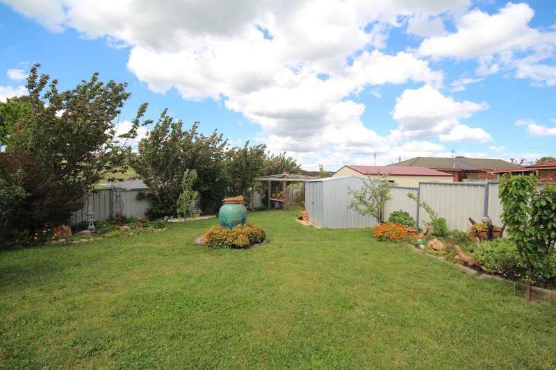 Photo - 8 Cole Crescent, Oberon NSW 2787 - Image 10