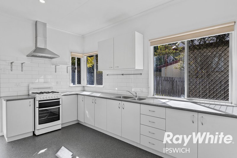 Photo - 8 Coleman Street, Leichhardt QLD 4305 - Image 13