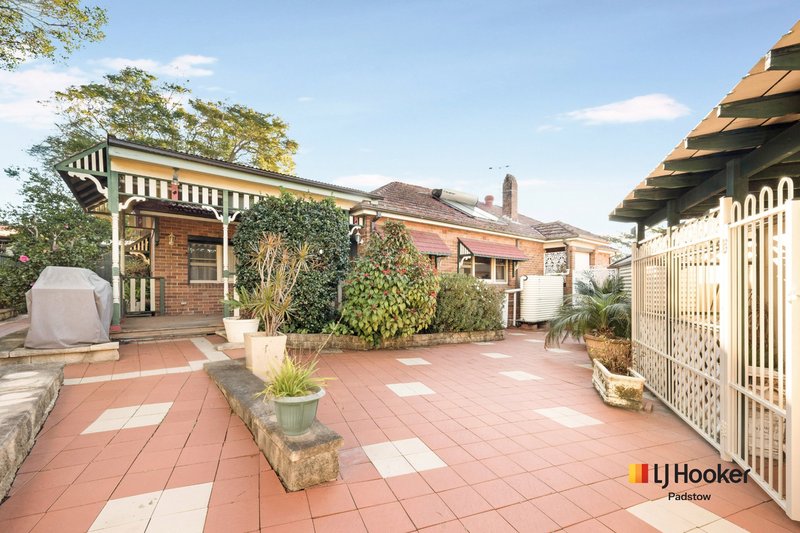Photo - 8 Colin Avenue, Riverwood NSW 2210 - Image 10