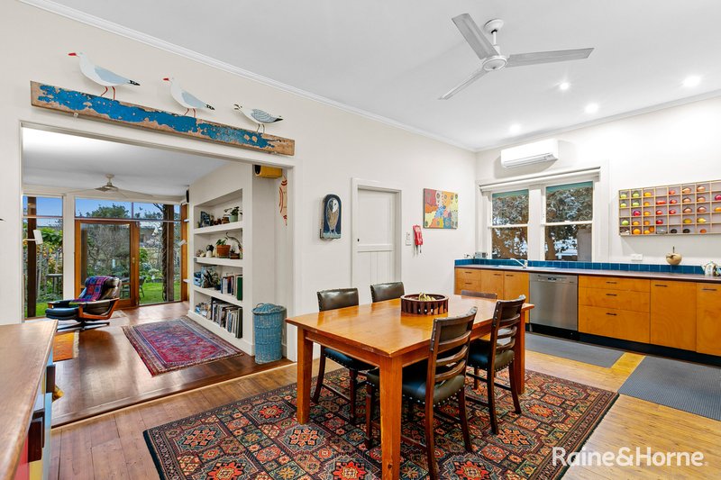 Photo - 8 Collingwood Road, Newport VIC 3015 - Image 12