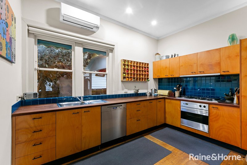 Photo - 8 Collingwood Road, Newport VIC 3015 - Image 13