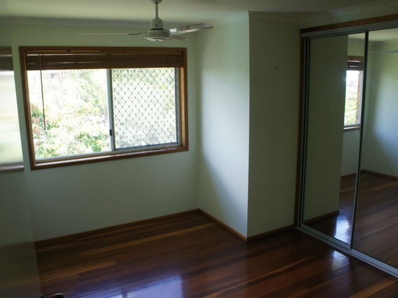 Photo - 8 Columbia Avenue, Clinton QLD 4680 - Image 24