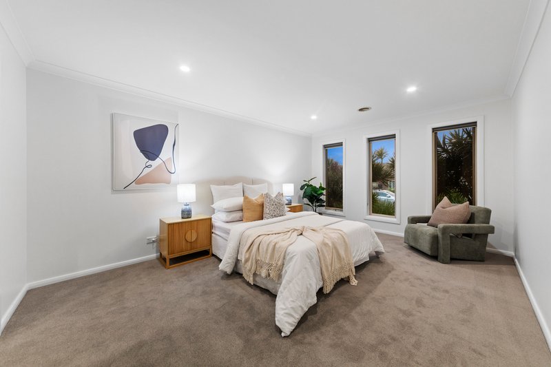 Photo - 8 Como Chase, Pakenham VIC 3810 - Image 12