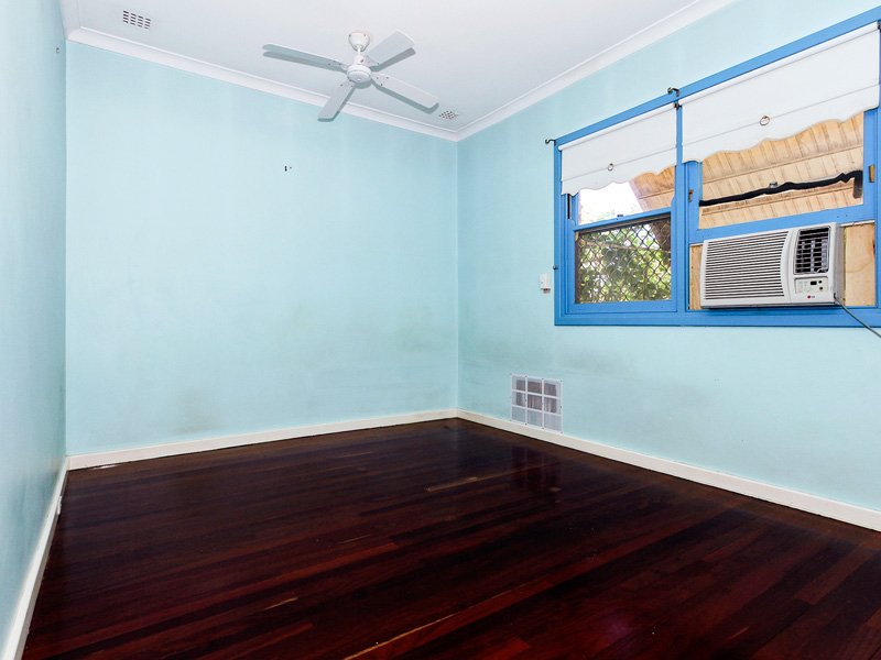 Photo - 8 Compton Street, Balga WA 6061 - Image 10