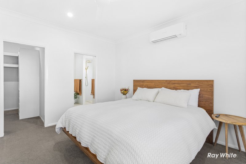 Photo - 8 Conical Rocks Avenue, Pacific Heights QLD 4703 - Image 12