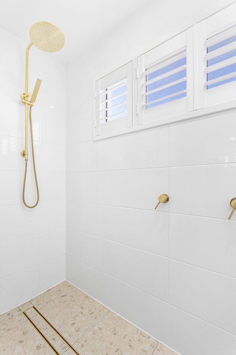 Photo - 8 Conical Rocks Avenue, Pacific Heights QLD 4703 - Image 14