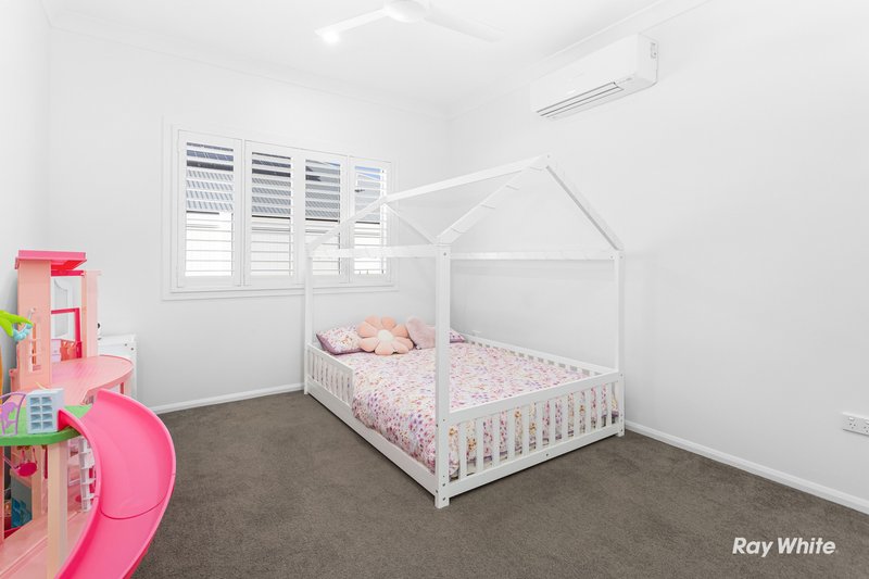 Photo - 8 Conical Rocks Avenue, Pacific Heights QLD 4703 - Image 15