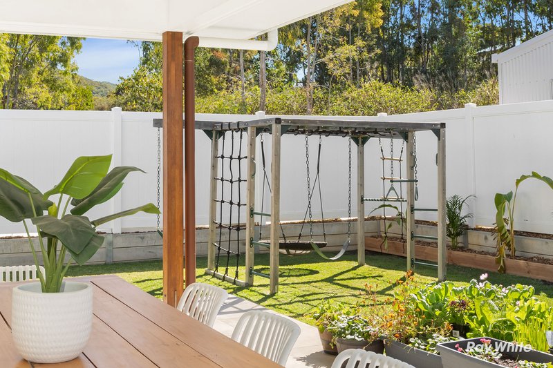Photo - 8 Conical Rocks Avenue, Pacific Heights QLD 4703 - Image 26