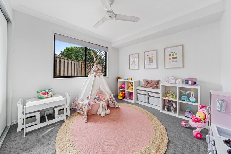 Photo - 8 Conjola Lane, Waterford QLD 4133 - Image 11