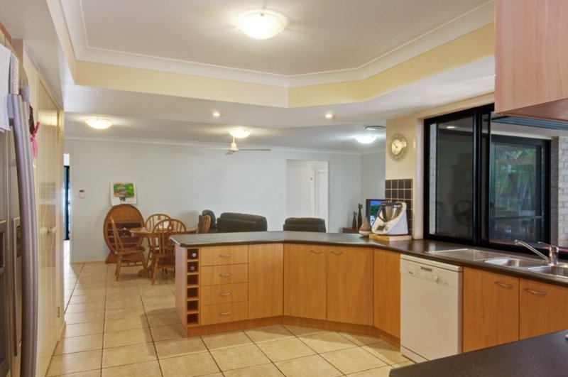 Photo - 8 Conjola Street, North Lakes QLD 4509 - Image 4