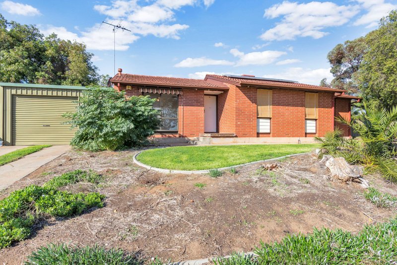 8 Conmurra Court, Craigmore SA 5114