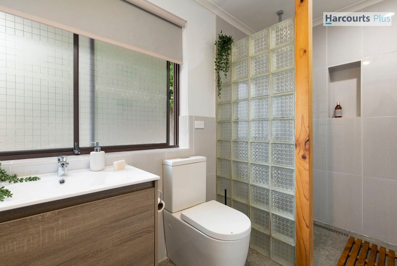 Photo - 8 Constellation Street, Hallett Cove SA 5158 - Image 14