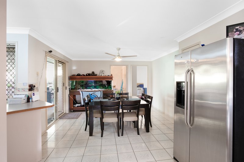 Photo - 8 Coochin Avenue, Narangba QLD 4504 - Image 10