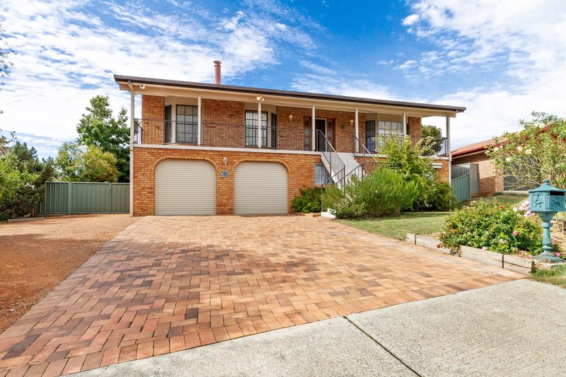 8 Cooksey Place, Florey ACT 2615