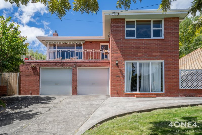 8 Coolabah Road, Sandy Bay TAS 7005