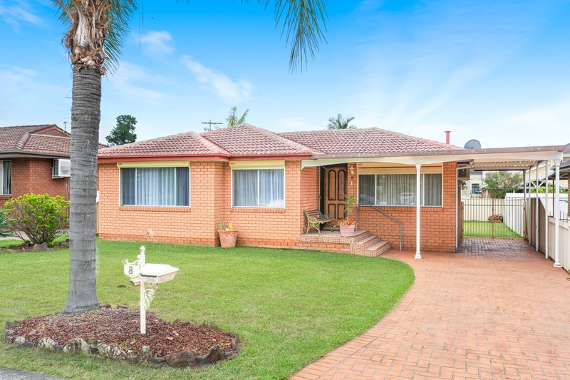 8 Coolatai Crescent, Bossley Park NSW 2176