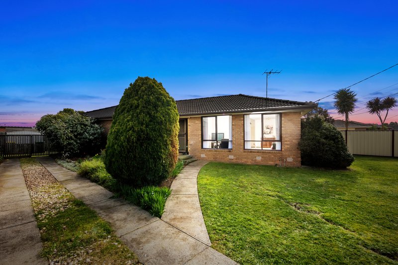 8 Cooma Court, Lalor VIC 3075