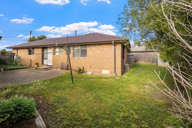 Photo - 8 Cooma Court, Lalor VIC 3075 - Image 16