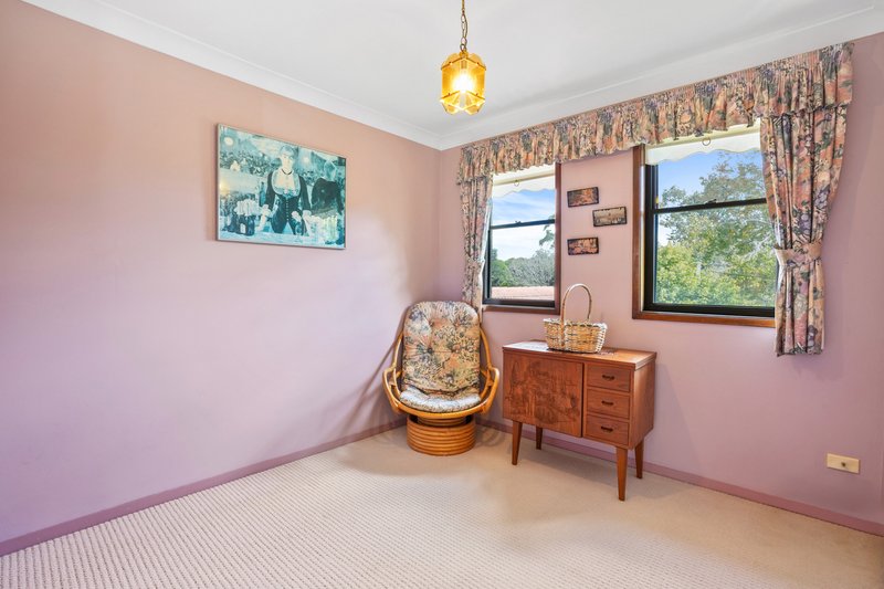 Photo - 8 Coonardoo Place, Castle Hill NSW 2154 - Image 10