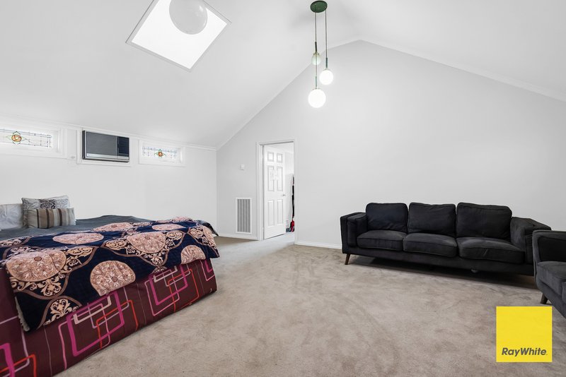 Photo - 8 Coral Court, Hoppers Crossing VIC 3029 - Image 17