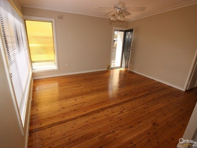 Photo - 8 Corden Street, Edgeworth NSW 2285 - Image 3