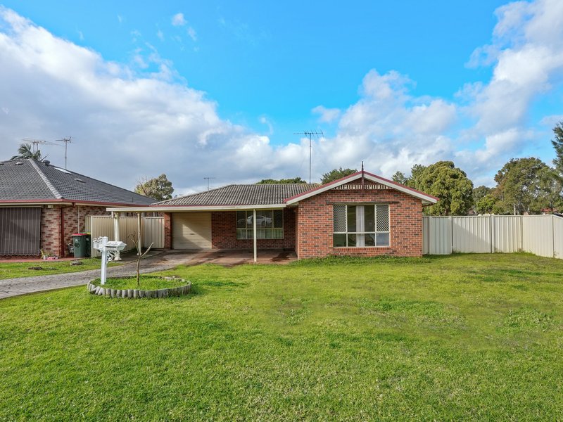 8 Cornelian Avenue, Eagle Vale NSW 2558