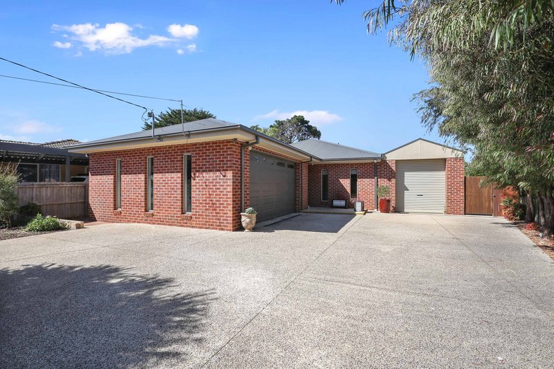 8 Corvi Court, Lara VIC 3212