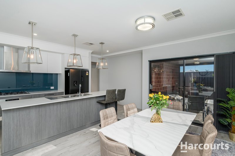 Photo - 8 Corvina Way, Woodvale WA 6026 - Image 8