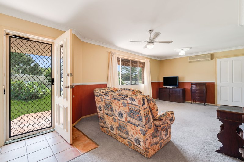 Photo - 8 Costello Court, Ormeau QLD 4208 - Image 3