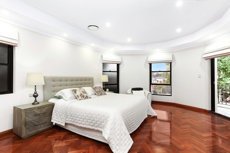 Photo - 8 Cotswold Road, Strathfield NSW 2135 - Image 7