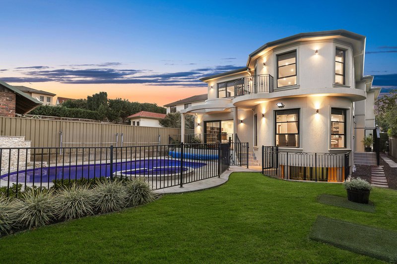 Photo - 8 Cotswold Road, Strathfield NSW 2135 - Image 18