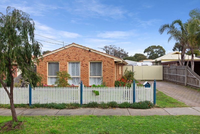 8 Coventry Drive, Werribee VIC 3030