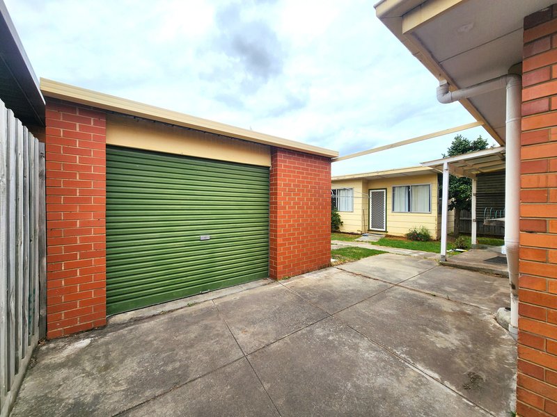 Photo - 8 Cowra Street, Altona VIC 3018 - Image 20