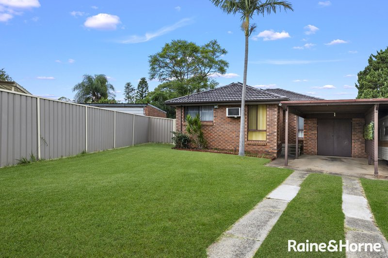 8 Cox Place, Ingleburn NSW 2565