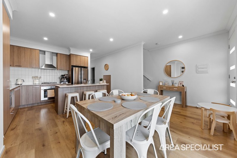 Photo - 8 Coxon Street, Officer VIC 3809 - Image 6