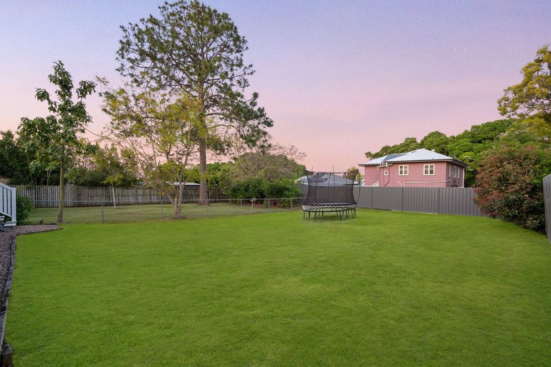 Photo - 8 Cramb Street, Eastern Heights QLD 4305 - Image 15