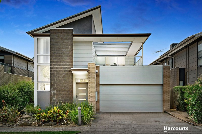 8 Crampton Square, Bonbeach VIC 3196