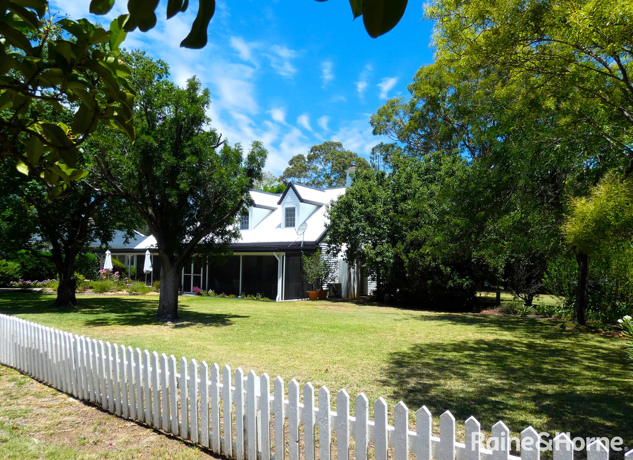 5-bedroom house at 8 Crane Place, Moree, NSW 2400, Moree Plains, New South Wales