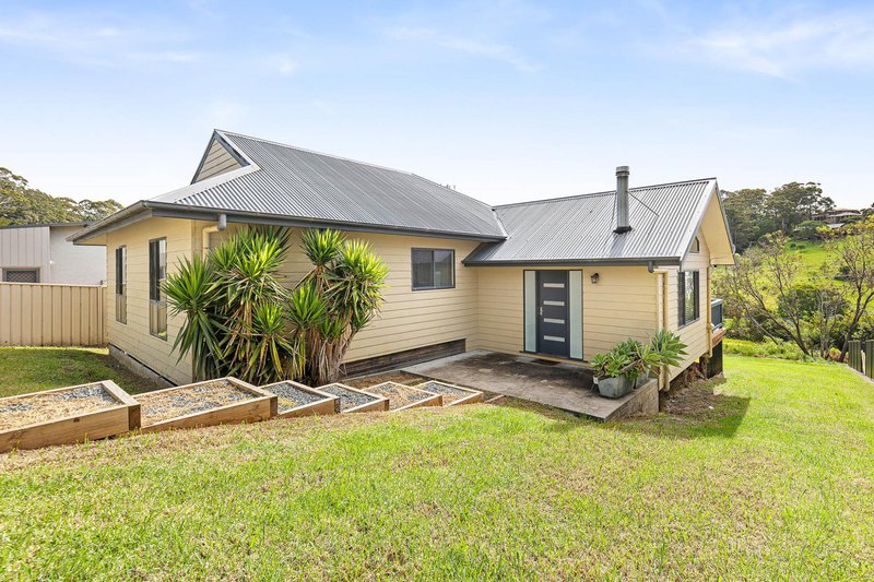 8 Creighton Parade, North Narooma NSW 2546