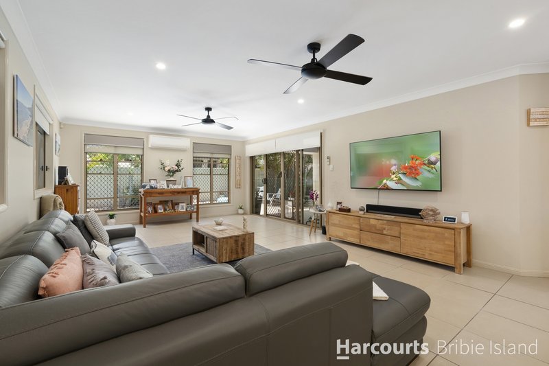 Photo - 8 Cremorne Court, Sandstone Point QLD 4511 - Image 11