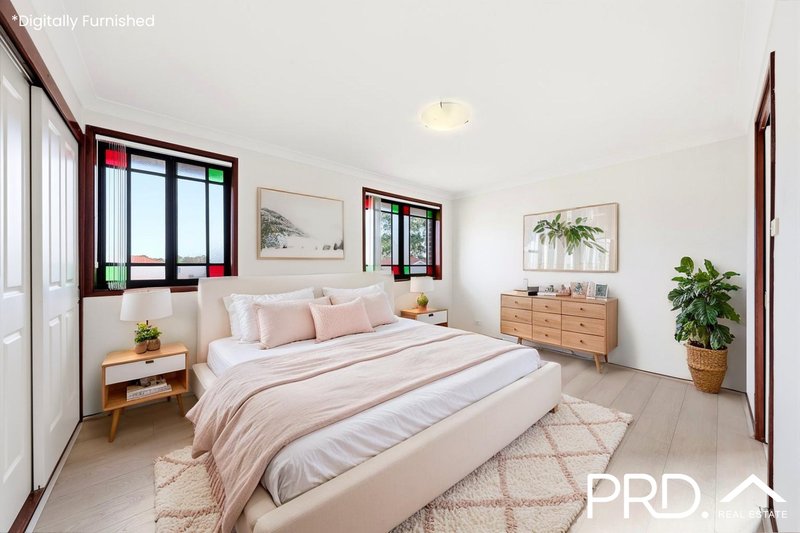 Photo - 8 Cressbrook Drive, Wattle Grove NSW 2173 - Image 6
