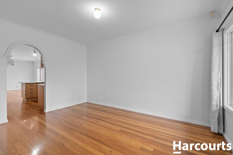 Photo - 8 Cromwell Road, Werribee VIC 3030 - Image 10