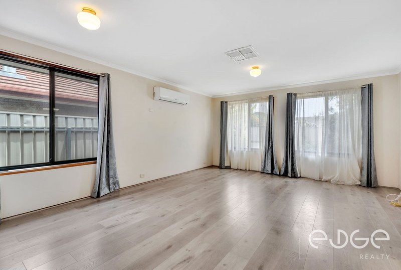 Photo - 8 Crown Crescent, Paralowie SA 5108 - Image 2