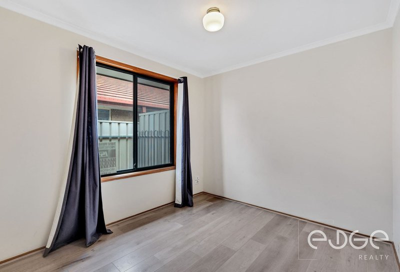 Photo - 8 Crown Crescent, Paralowie SA 5108 - Image 10