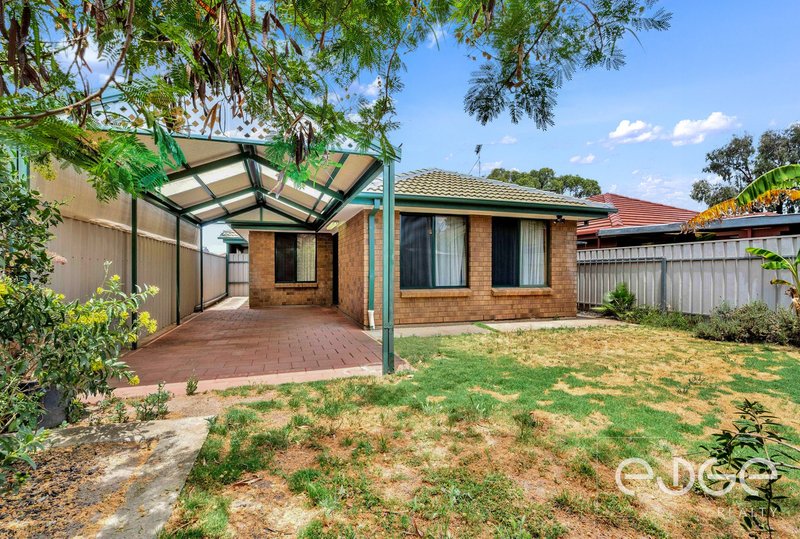 Photo - 8 Crown Crescent, Paralowie SA 5108 - Image 15