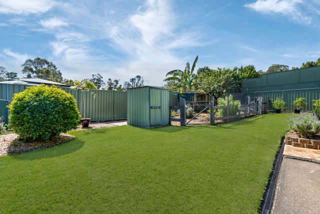 Photo - 8 Cudal Street, Shailer Park QLD 4128 - Image 17