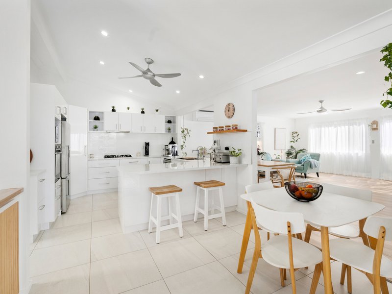 Photo - 8 Cudgen Road, Kingscliff NSW 2487 - Image 9