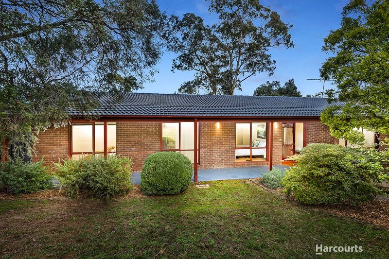 8 Culgoa Court, Eltham VIC 3095